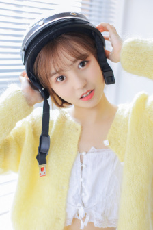 夏目娜娜